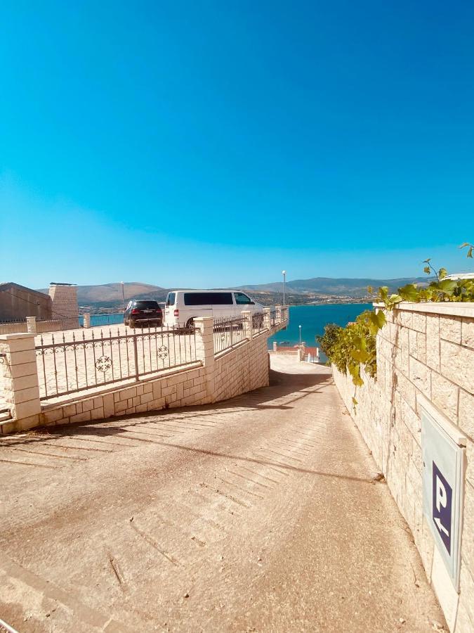 Hotel Buenavista Beach House Trogir Mastrinka Exteriör bild