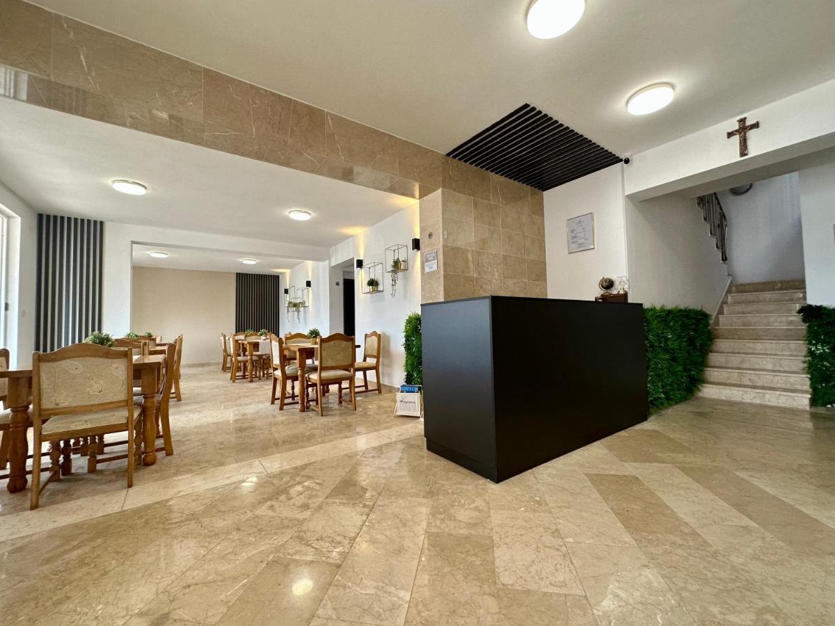 Hotel Buenavista Beach House Trogir Mastrinka Exteriör bild