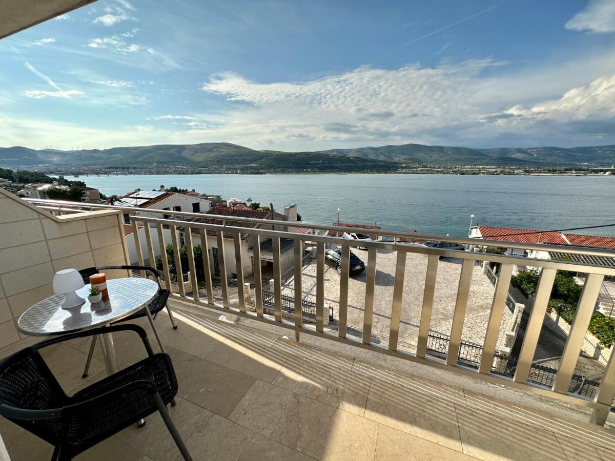 Hotel Buenavista Beach House Trogir Mastrinka Exteriör bild